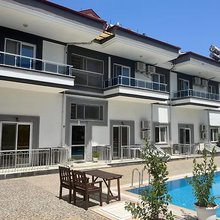 Begonvil Garden Φετιγιέ
