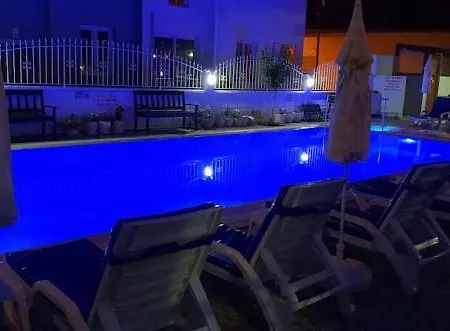 Hotel apartamentowy Begonvil Garden *